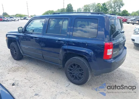 2012 Jeep Patriot Latitude z USA, uszkodzony, nr VIN 1C4NJRFB3CD683325